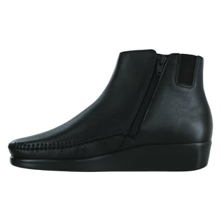 sas boot jade black